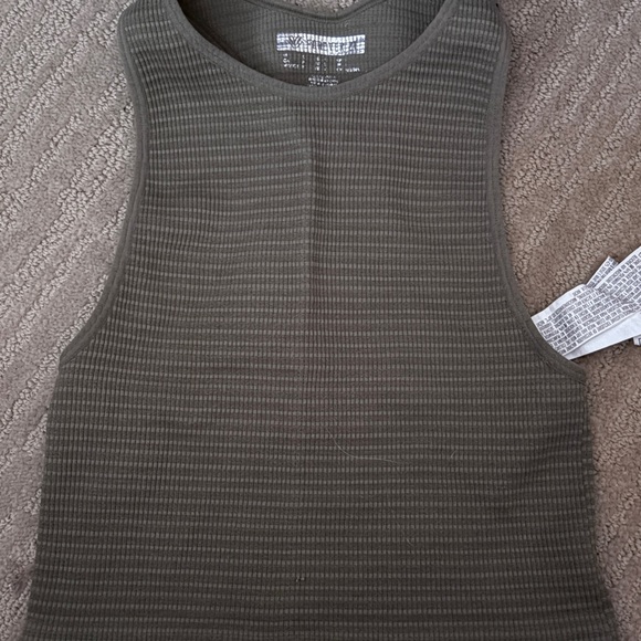 Forever 21 Tops - Forever 21 Olive Ribbed Tank Top